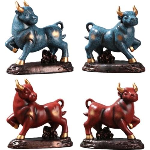 Innnovative Resin Crafts Cow Housewarming Office Home Decorations Living Room TV Cabinet Wine Cabinet Ornaments Simulation Cow