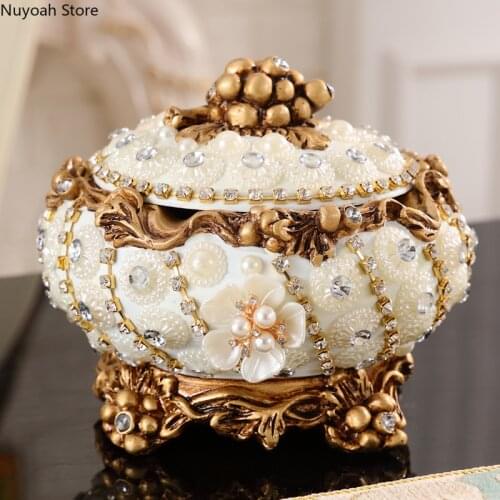 European Style Light Luxury Ashtray Tea Modern Luxury Coffee Table Handicraft Decoration Storage Box Retro Home Decoration