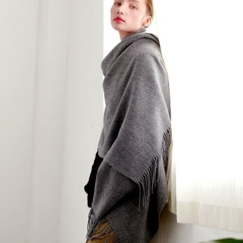 2021 Autumn/winter new woolen scarf for women chic foreign solid color tassel thickening warm scarf scarf scarf with simple use