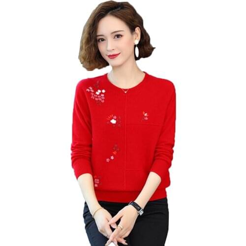 Spring Autumn New Middle-Aged Mother Knit Top Embroidered Womens Plus Size Base Shirt Female Round Neck Sweater CoatsA32