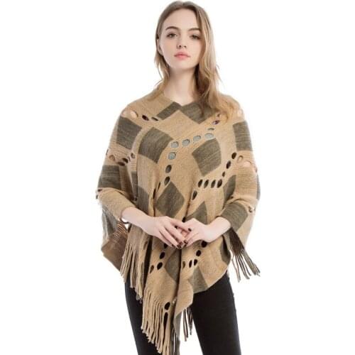 Woman Sweaters Elegant Fashion V-Neck Batwing Tassel Capes Women Stylish Geometric Hollow Cloaks Ladies Shawl Loose Knit Tops