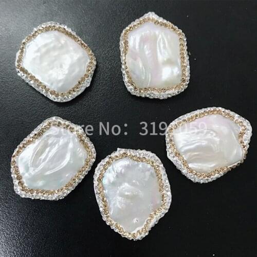 White pearl geometric irregular shape jewelry fashion accessories of the fashion of sweet clothes