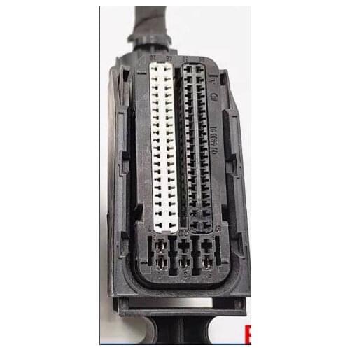 1PCS The wiring harness plug connector USED