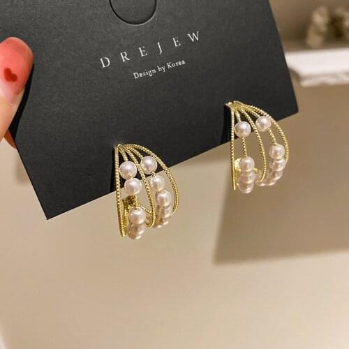 2021 New Korean Simulated Pearl C Shape Hoop Earrings For Women Fashion Jewelry Geometric Oorbellen Brincos
