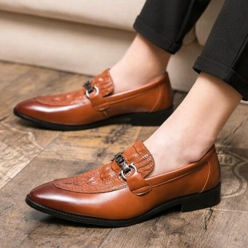 New Luxury Designer Men Pointed Crocodile Pattern Oxford Driving Shoes Moccasins Wedding Party Formal Footwear Zapatos Hombre