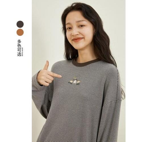INMAN Autumn Winter Oversized T-shirt Women Color Contrast Round Collar Classic Stripes Fun Embroidery Loose Casual Top