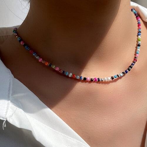 Bohemian Mix Color Transparent Beaded Necklace Women Colored Acrylic Resin Rice Bead Choker Necklaces Handmade Fashion Jewelry