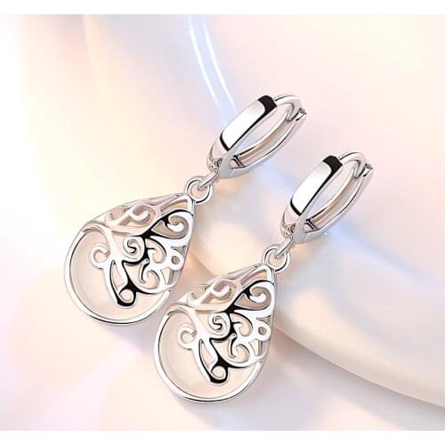 Huitan Aesthetic Pattern Vintage Women Earrings Pink/White Stone Ladys Dangle Earring Retro Party Jewelry Elegant Accessories