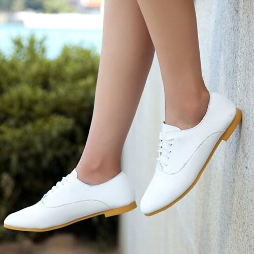 New flat heel leather shoes soft little white shoes womens shoes casual and comfortable college style womens single shoes