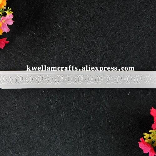 Chain Plastic Embossing Folder For Scrapbook DIY Album Card Tool Plastic Template 21.8x2.1cm KW8113002