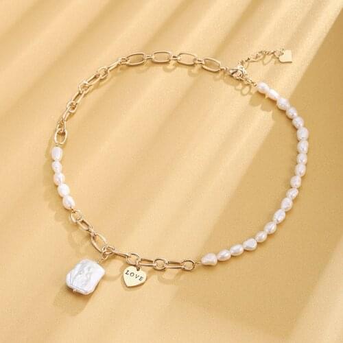 Dorado Irregular Pearl Necklaces for Women Gold Color Link Chain Asymmetric Toggle Clasp Circle Pendant Necklace Femme Jewelry