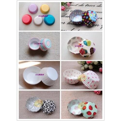 Party Supplies Assorted 10 designs cake decoration cupcake cases baking liners Medium size