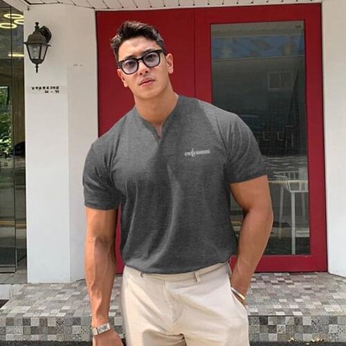 2021 New Mens Fashion Short Sleeve Fitness Tshirt Training Clothing Bodybuilding Trend Casual Sports Running V-neck T Shirts