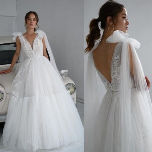 V-neck Gather Ruched with Lace Applique A-line Tulle Wedding Dress Beading Belt Nude Bridal Dress vestido de noiva princesa