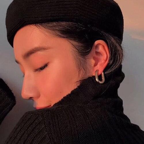 2021 New Hot Sell Prevent Allergy Earrings Charm Women Trendy Jewelry Vintage Simple O Shaped Party Accessories Gifts