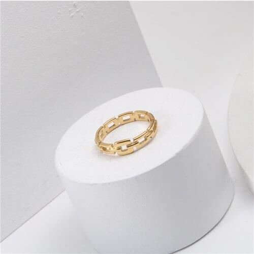 2021 Korean Fashion Simple Link Chain Hollow Twisted Finger Rings Gift For March 8 Women' Day Stainless Steel Ladies Ring Gifts