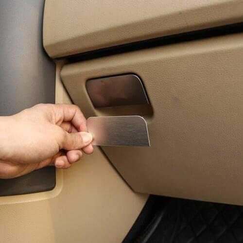 For Land Rover Discovery 3 LR3 2004-2009 Car styling Aluminum alloy Silver Co-pilot Glove box switch Stickers Car Accessories