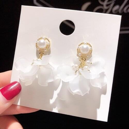 Flower Earrings Female Temperament Petal Immortal Korean Internet Celebrity Fashion Ear Stud Cool Simple Ear Stud Fashion