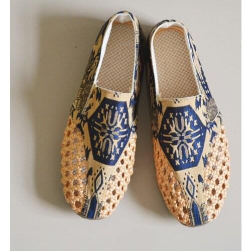 Summer single shoes men breathable printing overshoes national hollow straw woven sweat absorption cow tendon bottom Loafers