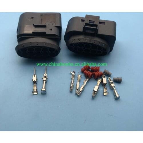 1 pcs automobile headlight plug adapter male 1J0 973 835 / 10p and female 1J0 973 737 / 14P kits