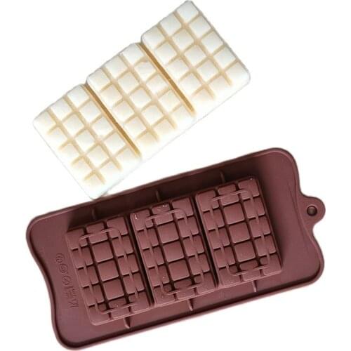 Hot 2021 New Silicone Full Page Waffle Chocolate Mold Non-Stick Cake Mould Jelly Candy Moulds Accessories Reusable Baking Tools