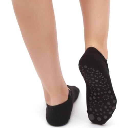 Sports Sock Women Professional Anti Slip Bandage Sports Yoga Socks Ladies Ventilation Pilates Ballet Socks Dance Sock Slippers