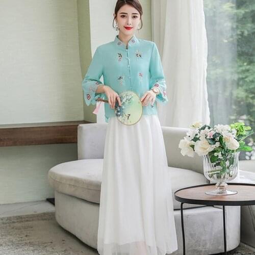 Wind plate buckles embroidered Chinese young version of the republic of China Daily