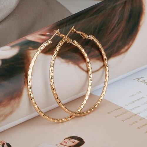 Gold and Silver Color Round Big Hoop Ear ring for Women Nice Shape Fashion Jewelry Ear Accessories Ladies Gifts NEW 2021 E0155