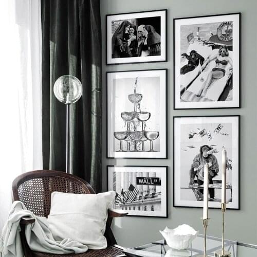 Modern Fashion Poster Black and White Sexy Woman Canvas Prints On Wall Loft Frameless Home Decoration Wallpaper
