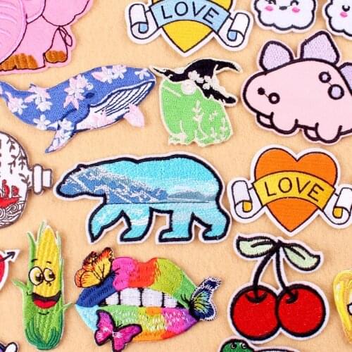 Cartoon Patches For Clothing Cute Frog Embroidered Patches For Clothes Appliques For T-shirt Badges Whale Dinosaur Patch Stripe