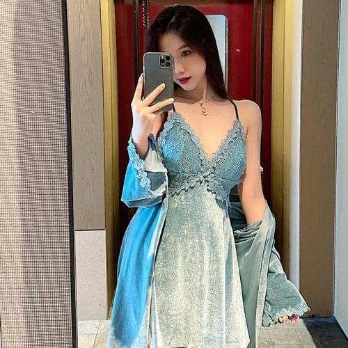 Spring / Autumn Velvet Lace Splicing Suspender Skirt Nightgown Set Comfortable Womens Home Clothes Solid Robe Sets Night Dress