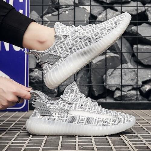 Hot mens shoes 2021 summer new coconut shoes breathable thin fly woven mesh surface trendy shoes student leisure sports shoes