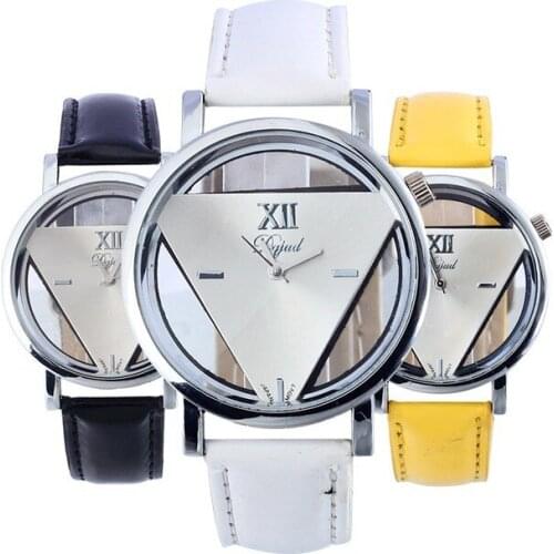 Hot Selling Explosion Models Retro Triangle Hollow Watch Simple Casual Belt Watch Men And Women Students Quartz Watch