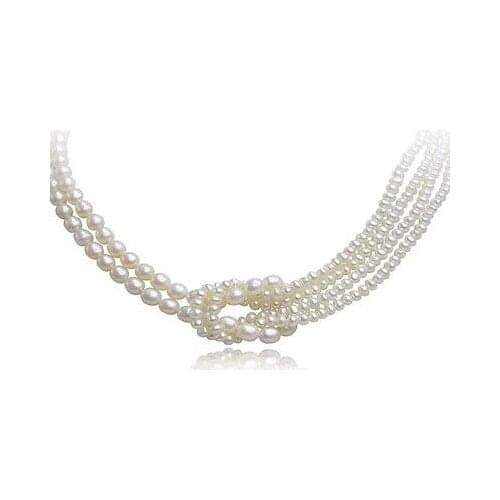 White freshwater cultured pearl necklace 18"