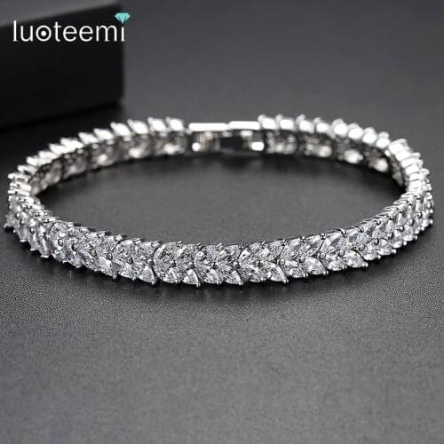 LUOTEEMI Bracelets With Pendants