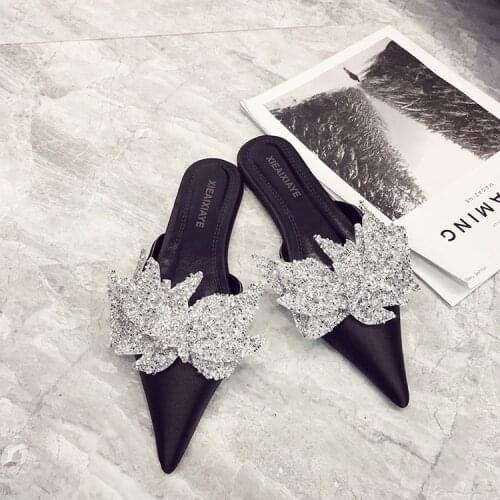 2021 fashion Satin Pointed toe women sandals luxurious flowers Rhinestone women flip flop Muller slippers women Flat shoes