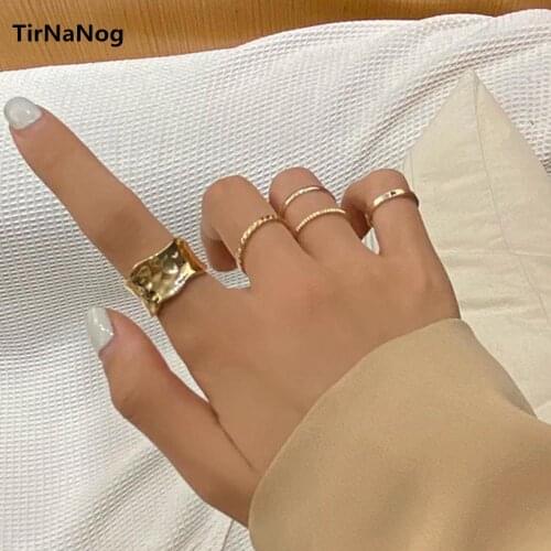 New Fashion Punk 7pcs/set Minimalist Smooth Gold-plated Geometric Metal Chain Knot Rings for Women Party Jewelry