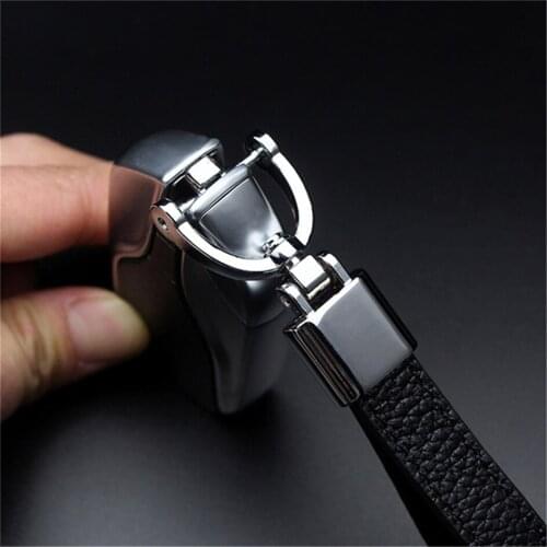 Horseshoe Buckle Key Ring Women Men Fashion Keyrings Gifts For SKODA OCTAVIA 2 3 A5 A7 TOUR RAPID FABIA SUPERB Key Accessory