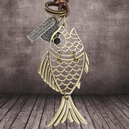 Hand-Woven Hollow Lucky Koi Carp Key Chain Pendant Vintage Alloy Fish Keychains Car Leather Key Ring Bag Hanging Ornaments
