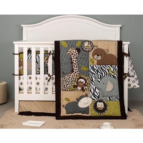 4pcs/Set 100% Cotton Baby Bedding Bumper Crib Skirt Crib Mattress Animal Pattern Crib Bedding Set Bumper Baby Cot Set