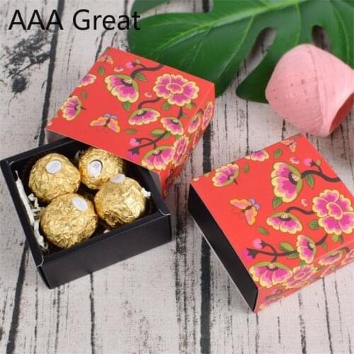 50Pcs/Lot Candy Box Chocolate Paper Gift Package for Birthday Wedding Party Favor Decoration Supplies Flowers Christmas Boxes