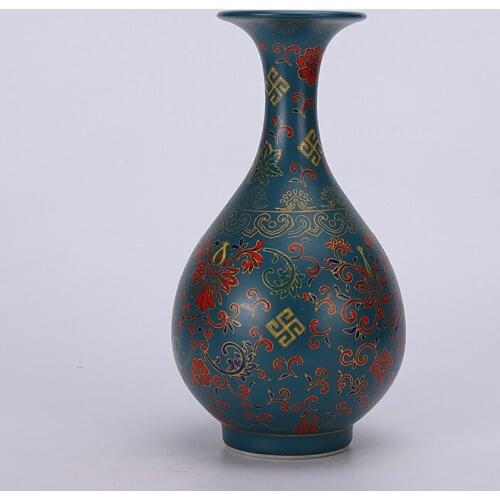 Antique vase with peacock green glaze, enamel color and flower pattern in Yongzheng, Qing Dynasty