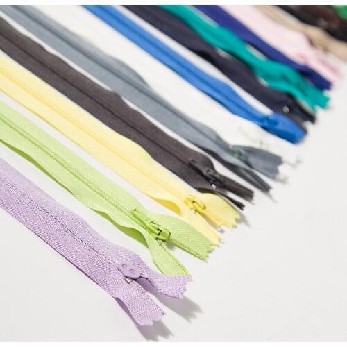 3# 24cm Mix Nylon Coil Beautiful Zippers For Diy Bag Etc Tailor Sewer Craft Retail Sewing Tools