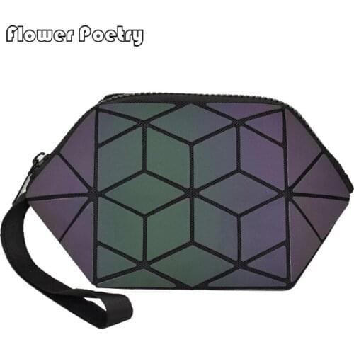 New Women Solid Makeup Bags Geometric Leather Design Travel Cosmetic Bag High Quality Toiletries Organizer Bags Wash Bag 2021
