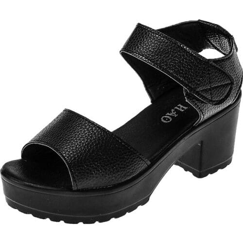 2020 Hot Fashion Summer new mid heel wedge heel platform sandals girl student thick heel high heel shoes