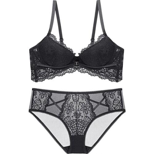 Women Underwear Solid Color Hollow Bra Thong Sets Sexy Plus Size Lingerie Suit Lace Bra And Panties Female Push Up Bra Set