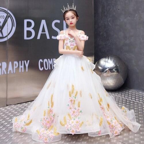 Princess Evening Dresses Girls Tailing Children Dress Fluffy Yarn Host Costume Kids Embroidery Wedding Dress Elegant Summer Gown