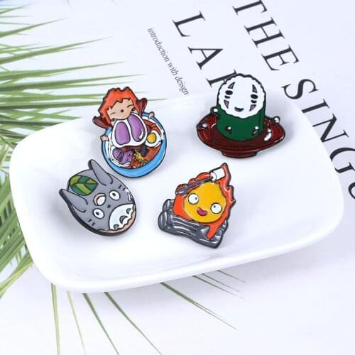 Chinchilla Ponyo Cartoon Figure Brooch Cute Anime Enamel Pins Brooch for Women Child Jewelry Accessories Halloween Gift