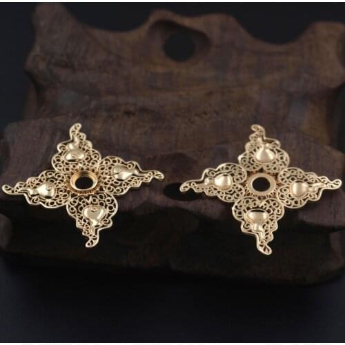 20pcs Brass Casted Filigree Flowers 6mm Open Back Cameo Base 4 Clovers Charms Stamping Quality For Hair Head Jewelry Accessories