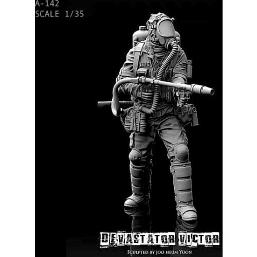 1/35 Resin Figure Kits Spitfire Soldier Model self-assembled A-142